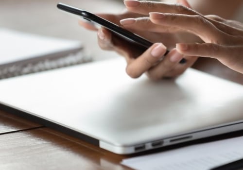 What is search engine marketing and its types?